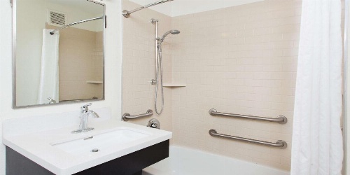 Sonesta Simply Suites Chicago Libertyville image 14